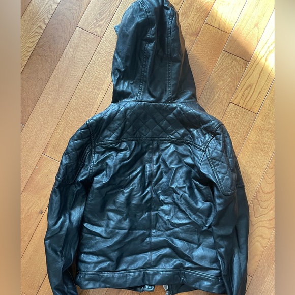 Leather Jacket - Picture 4 of 4